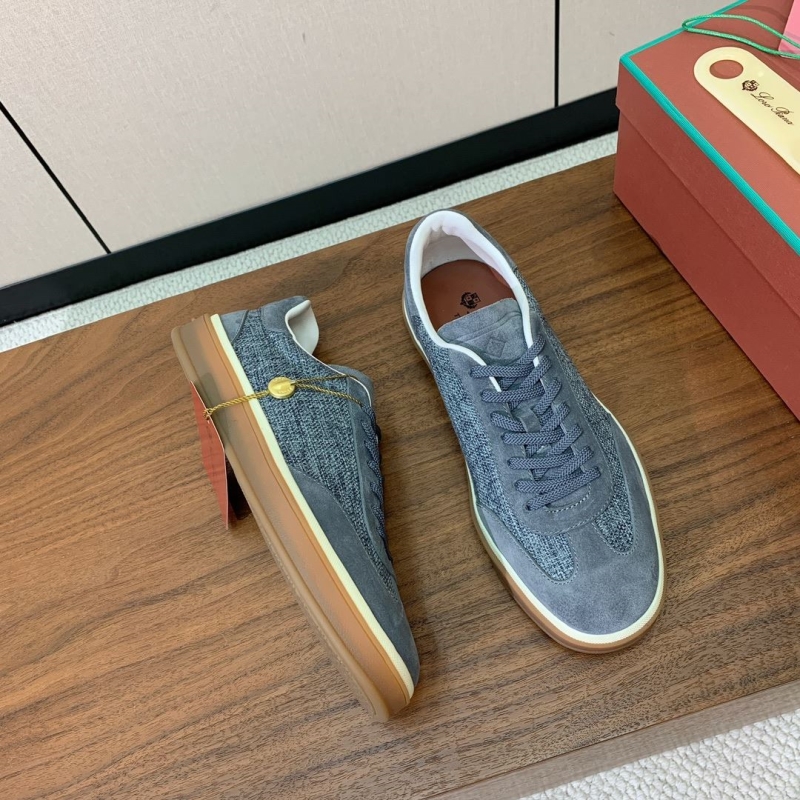 L0r0 P1ana sneakers